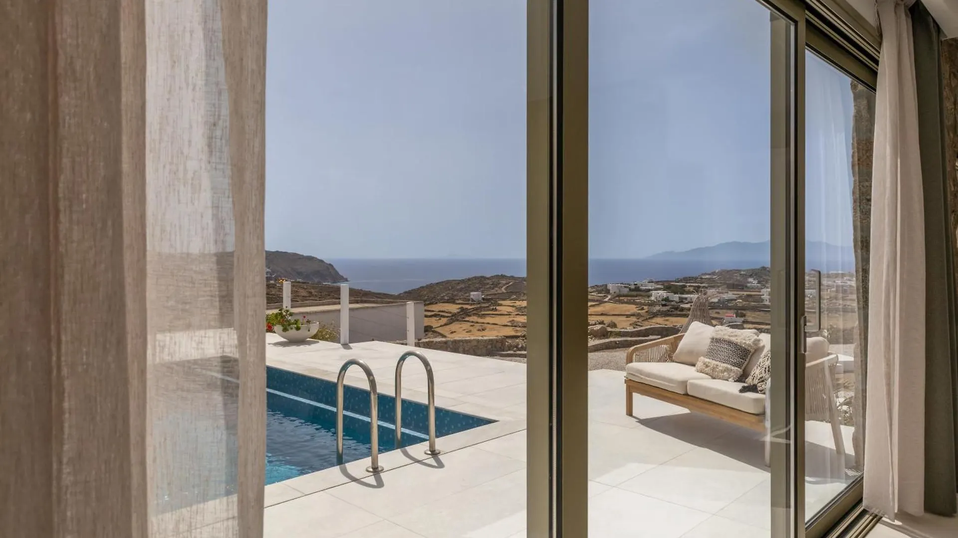 Citadel Natural Stone Villa Mykonos Town 0*,  Greece
