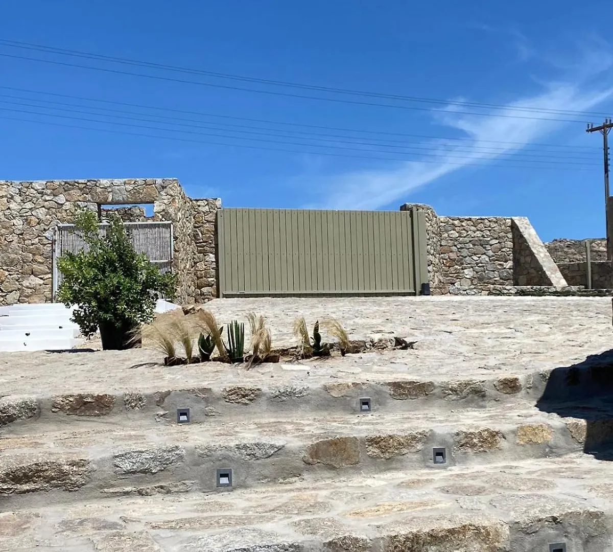 Citadel Natural Stone Villa Mykonos Town 0*,  Greece